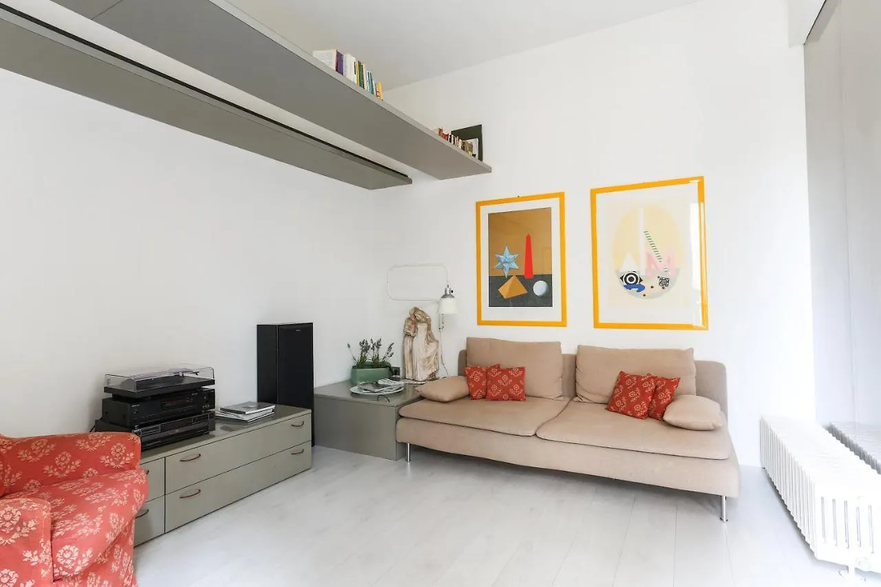 Apartment Deep Travel Home Milan