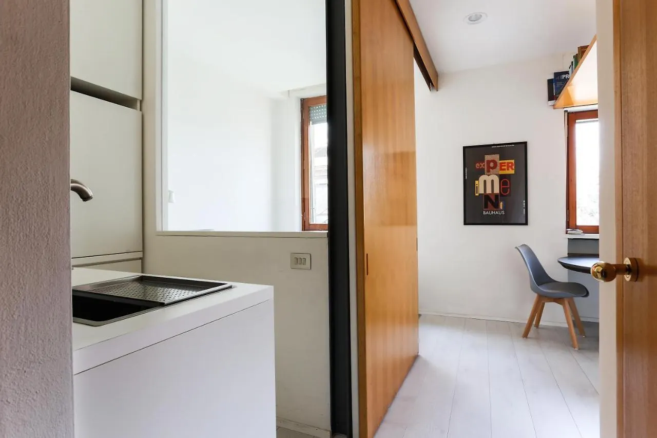 Apartment Deep Travel Home Milan